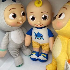 Cocomelon JJ Plush Doll Animal costume Lot of 3, Elephant and Lion. PRELOVED